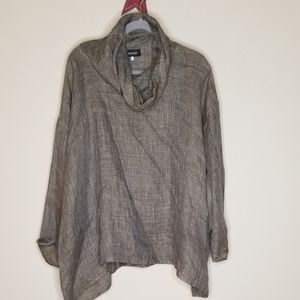 Eskandar linen cowl neck A-wide Monk shirt